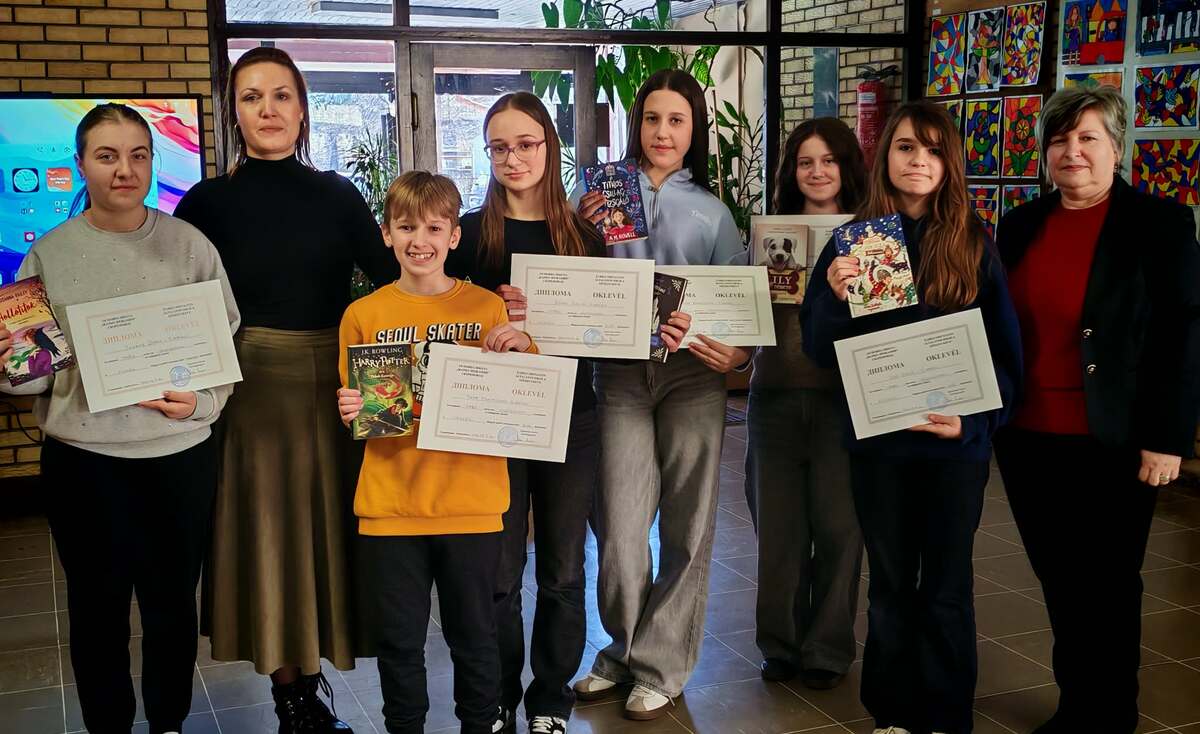 Сјајни резултати на општинском такмичењу из мађарског језика